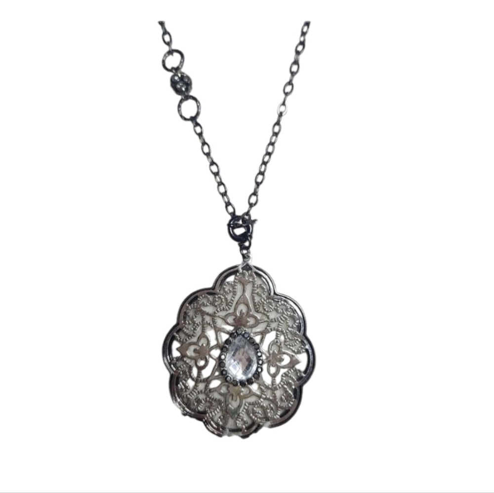 Premier Designs Charleston  Necklace